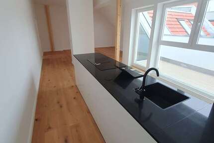 Wohnung zum Mieten in Berlin 2.300 € 101.97 m²