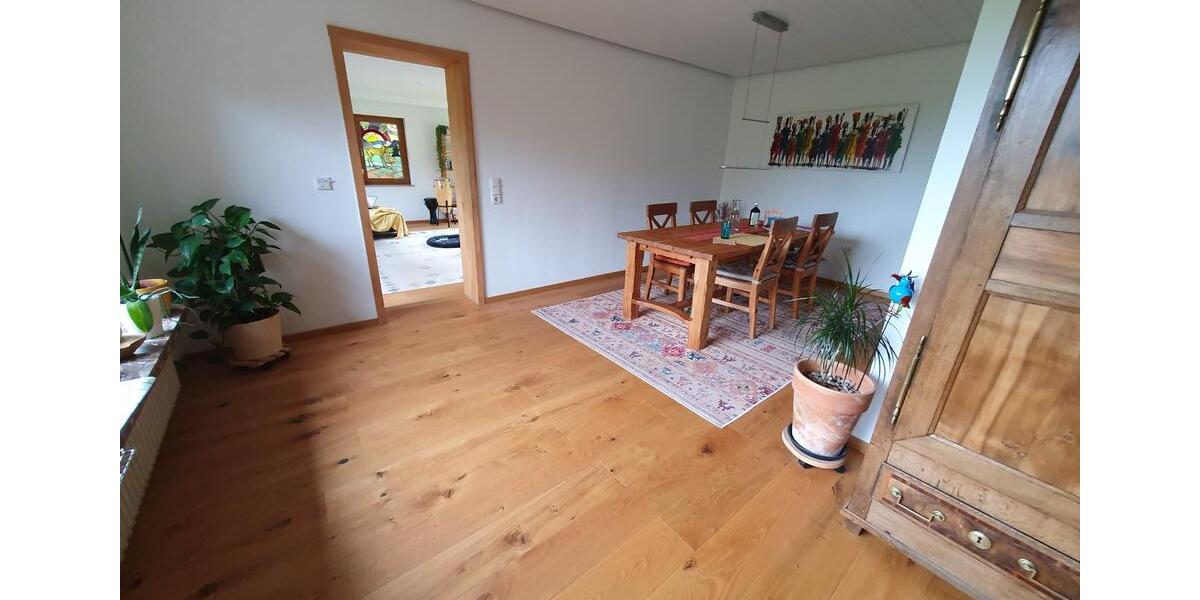 Wohnen auf Zeit Schmelz - 4 Zimmer, 130 m&sup2;, 550&euro; | Angebot:25832760