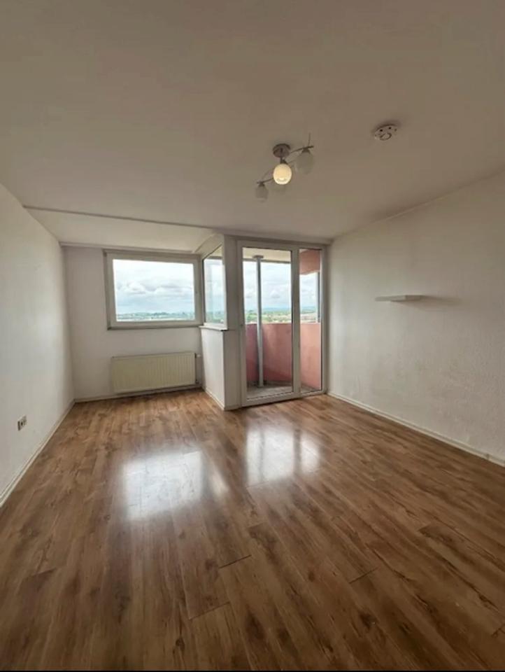1-Zimmer-Apartment in Uninähe zu vermieten