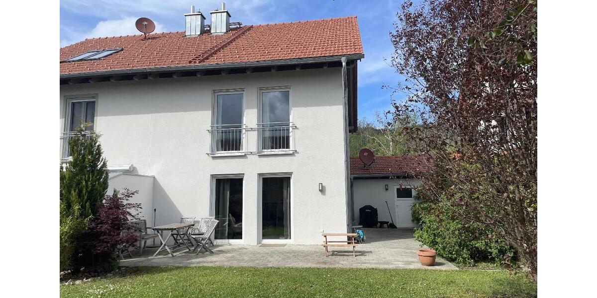 Doppelhaushälfte Hohenpeißenberg - 4 Zimmer, 100 m&sup2;, 1.350&euro; | Angebot:26489488