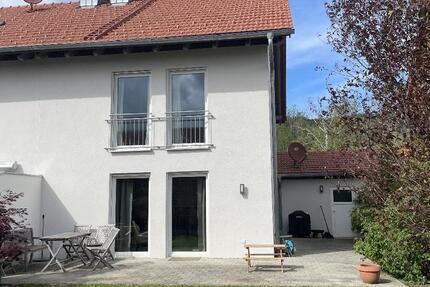 Haus Hohenpeißenberg - 4 Zimmer, 100 m&sup2;, 1.350&euro; | Angebot:26489488
