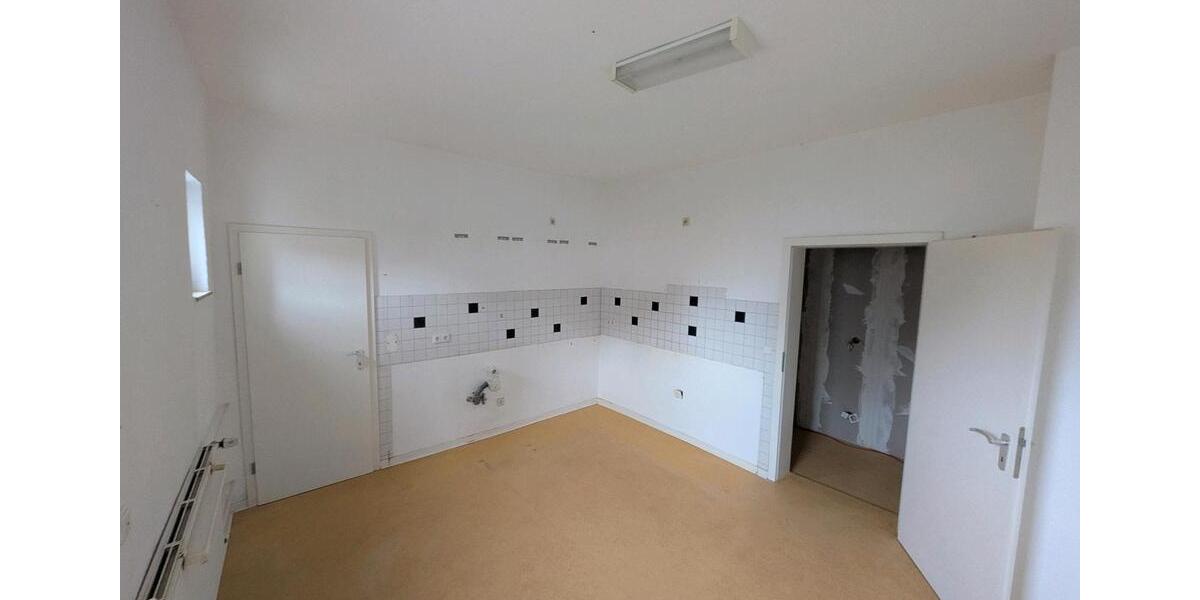 Erdgeschoßwohnung Malsfeld - 3 Zimmer, 90 m&sup2;, 580&euro; | Angebot:26045066