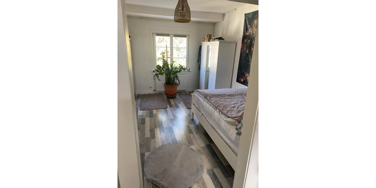 Etagenwohnung Königsfeld im Schwarzwald - 4 Zimmer, 100 m&sup2;, 900&euro; | Angebot:26268864