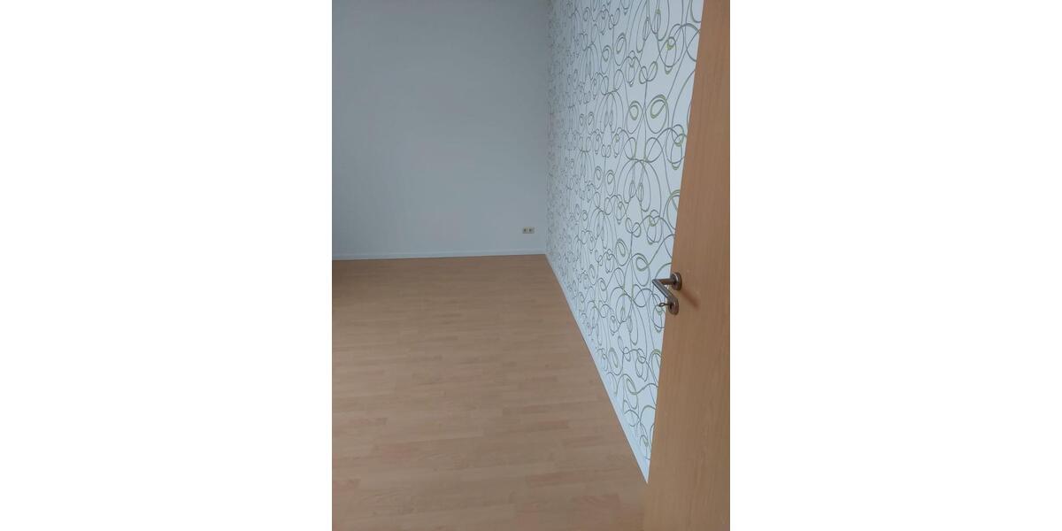 Etagenwohnung Ilmenau - 2 Zimmer, 71 m&sup2;, 430&euro; | Angebot:25365528