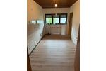 Erdgeschoßwohnung Kreuztal - 2 Zimmer, 95 m&sup2;, 900&euro; | Angebot:26691964
