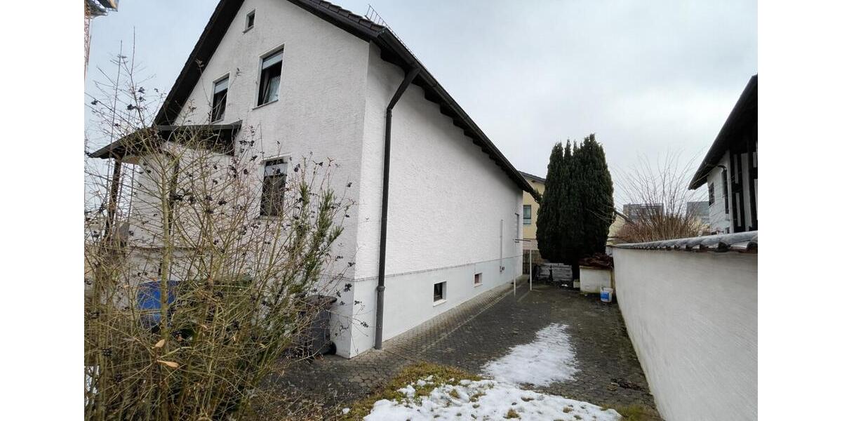 Erdgeschoßwohnung Lappersdorf - 3 Zimmer, 105 m&sup2;, 1.500&euro; | Angebot:24859969