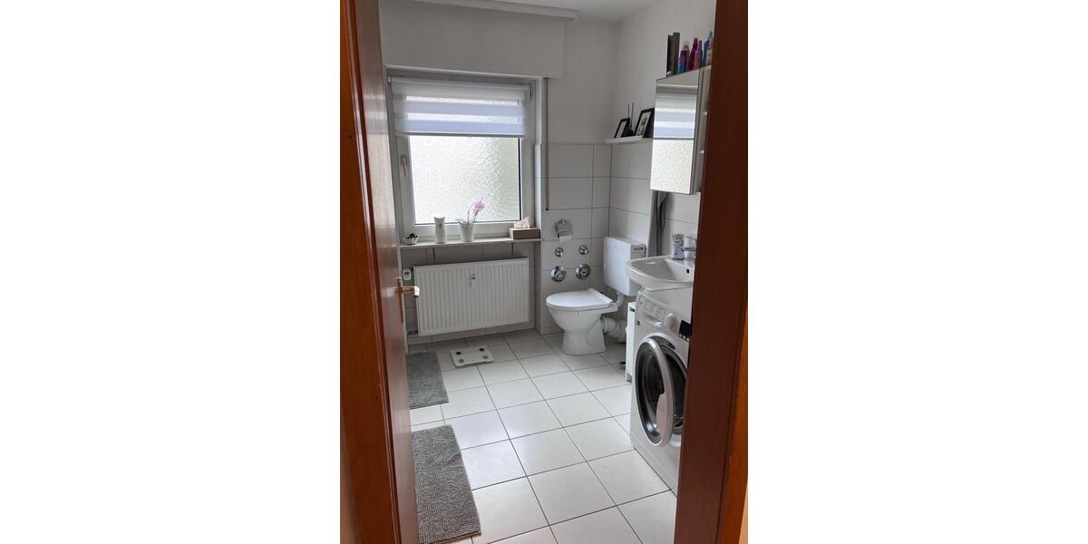 Etagenwohnung Riedstadt - 4 Zimmer, 9 m&sup2;, 1.200&euro; | Angebot:26042481