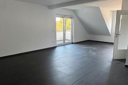 Moderne 3-Zimmer-DG Wohnung in Schloss Neuhaus zimmer