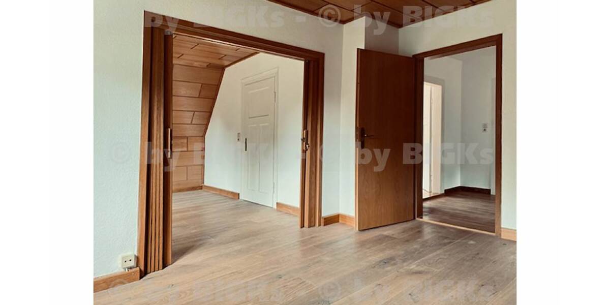 BIGKs - Schleusingen: 3 Raumwohnung mit großem Garten - inkl. Kücheneinrichtung, Duschbad (-;) - 3- Schleusingen Schleusingen | Angebot:26926253
