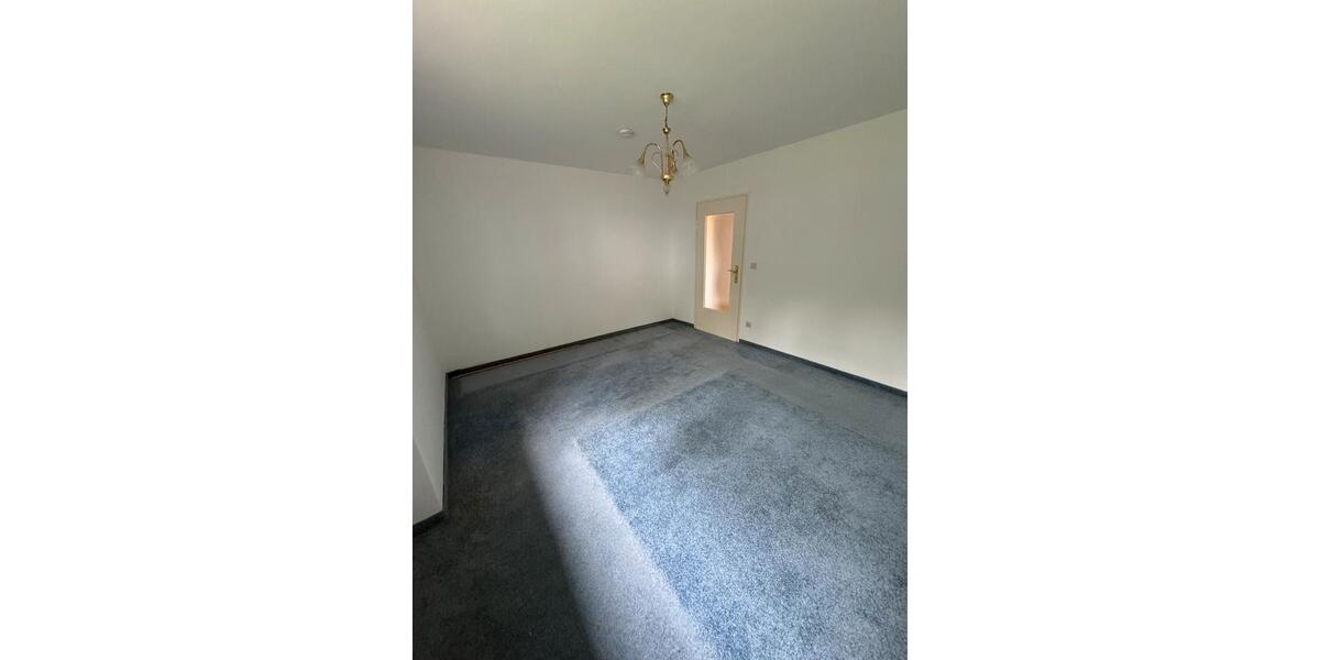 Wohnen auf Zeit Unterhaching - 4 Zimmer, 120 m&sup2;, 600&euro; | Angebot:25106721