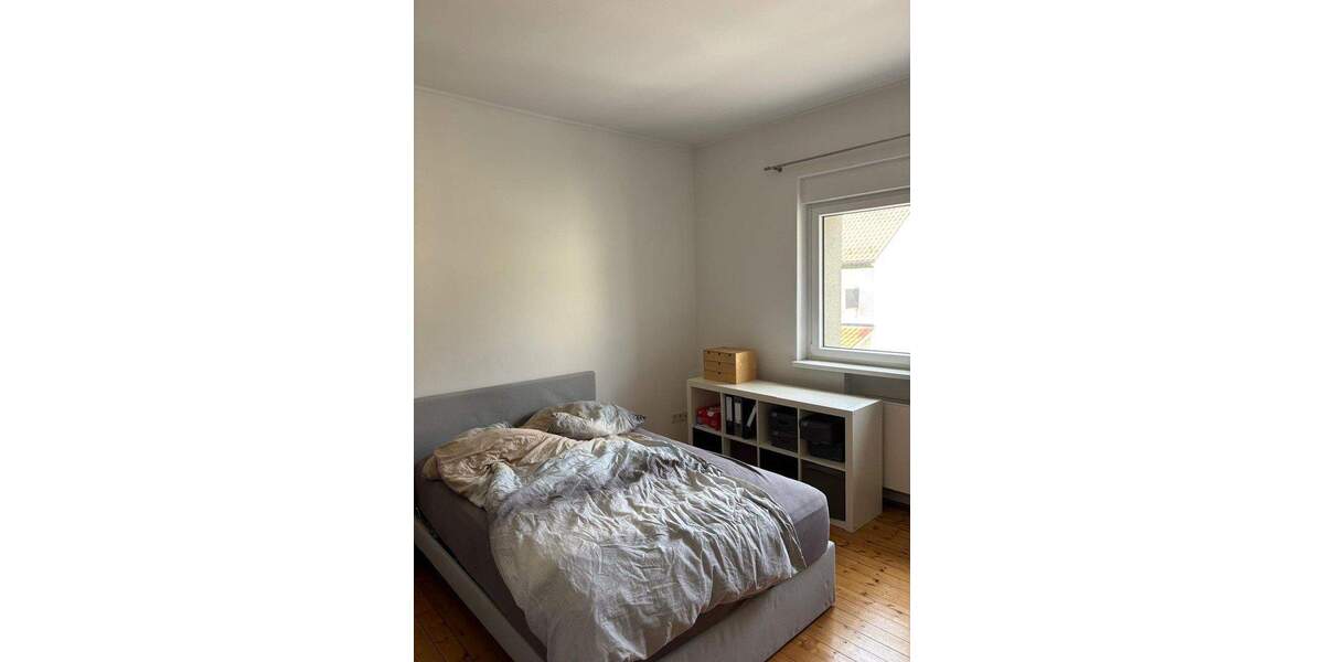 Etagenwohnung Brühl Rohrhof - 4 Zimmer, 108 m&sup2;, 1.500&euro; | Angebot:25659075