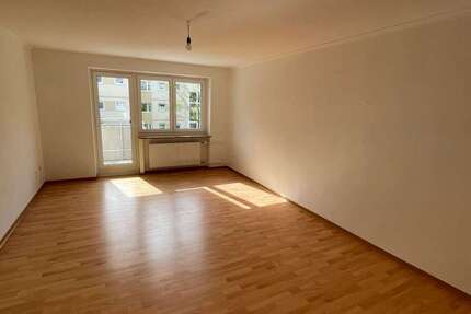 Wohnung Regensburg Prüfening - 3 Zimmer, 86 m&sup2;, 992&euro; | Angebot:27279693