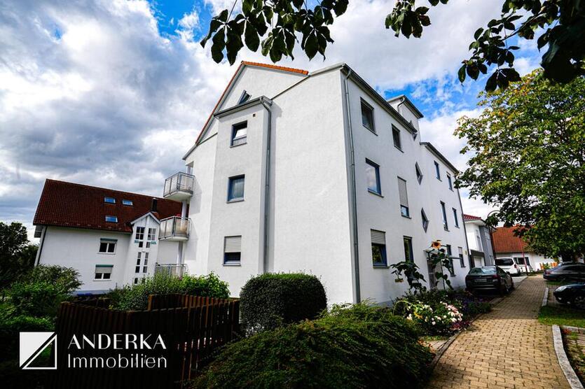 Helle 3-Zimmer-Maisonette mit Balkon in familienfreundlicher Lage von Niederstotzingen zu vermieten!