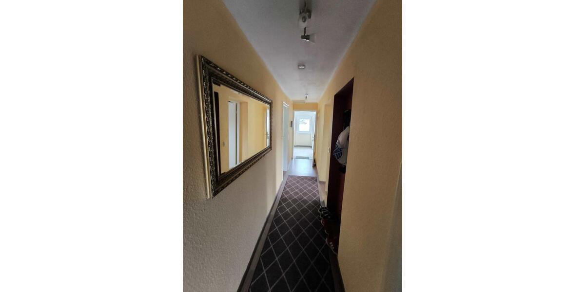 Dachgeschoßwohnung Saarbrücken Brebach-Fechingen - 2 Zimmer, 66 m&sup2;, 465&euro; | Angebot:25988749