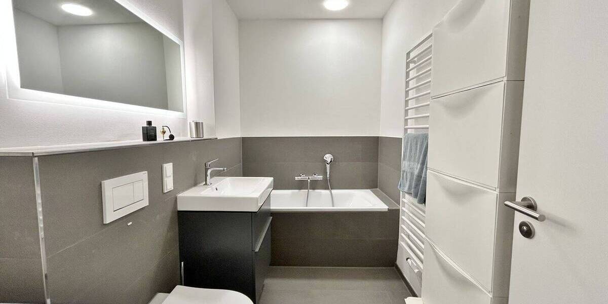 Etagenwohnung Lübeck St. Jürgen - 3 Zimmer, 86 m&sup2;, 1.625&euro; | Angebot:26674655