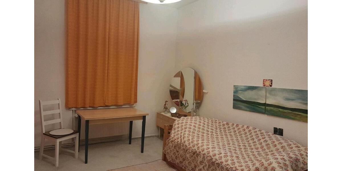 Wohnen auf Zeit Potsdam - 20 Zimmer, 70 m&sup2;, 550&euro; | Angebot:24874775