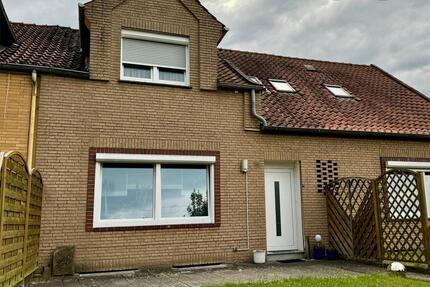 Haus Nienburg (Weser) - 3 Zimmer, 98 m&sup2;, 800&euro; | Angebot:26087973