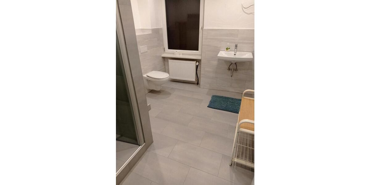 Wohnen auf Zeit Wadern - 4 Zimmer, 100 m&sup2;, 72&euro; | Angebot:24774285