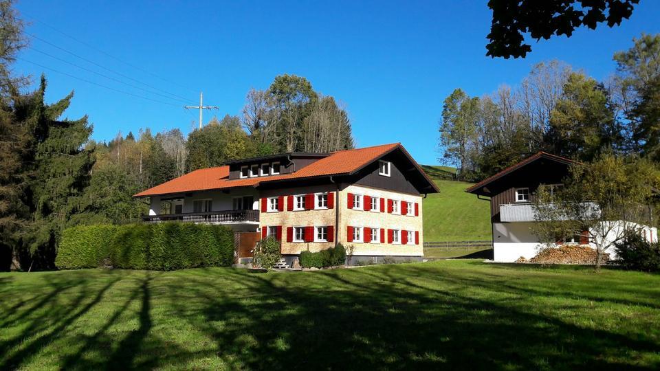 2 ZKB (FerienWohnung) auf Zeit zu vermieten