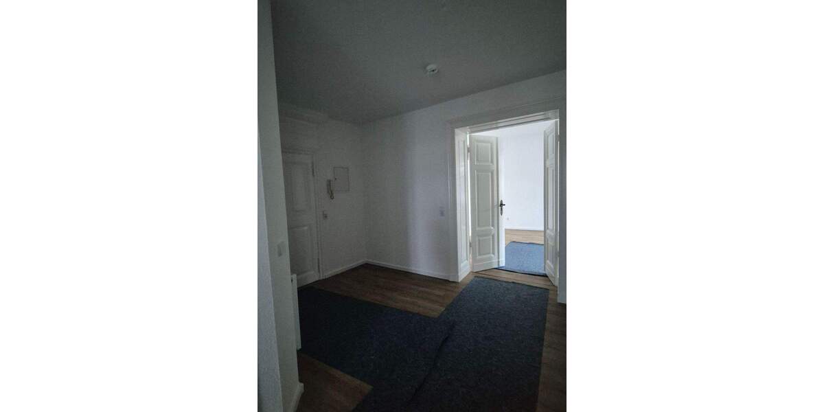 Etagenwohnung Neuruppin - 2 Zimmer, 70 m&sup2;, 665&euro; | Angebot:24520290