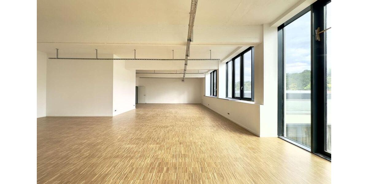 ERSTBEZUG - Hochwertige Büro-& Praxisfläche in Sundern zimmer