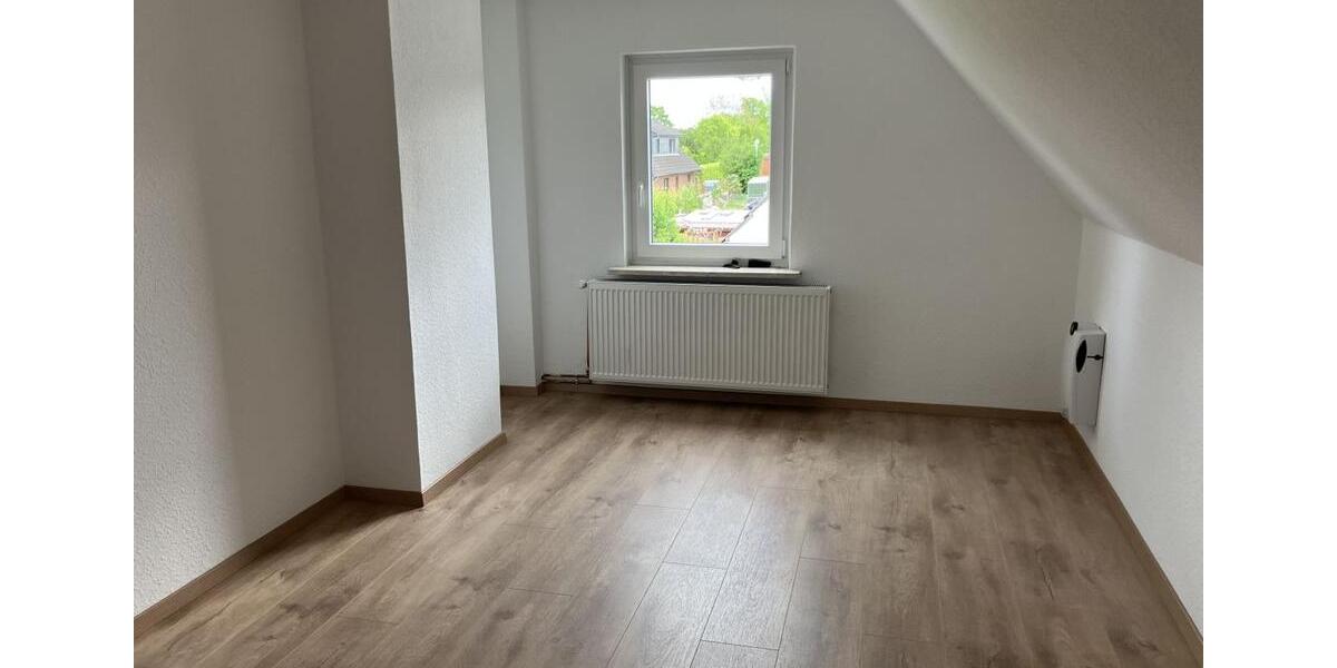 Einfamilienhaus Beverstedt - 7 Zimmer, 135 m&sup2;, 1.050&euro; | Angebot:26603343