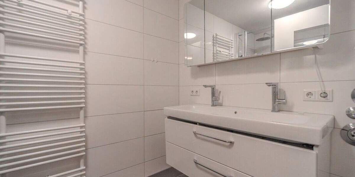 Etagenwohnung Mannheim Quadrate - 3 Zimmer, 128 m&sup2;, 2.000&euro; | Angebot:25668087