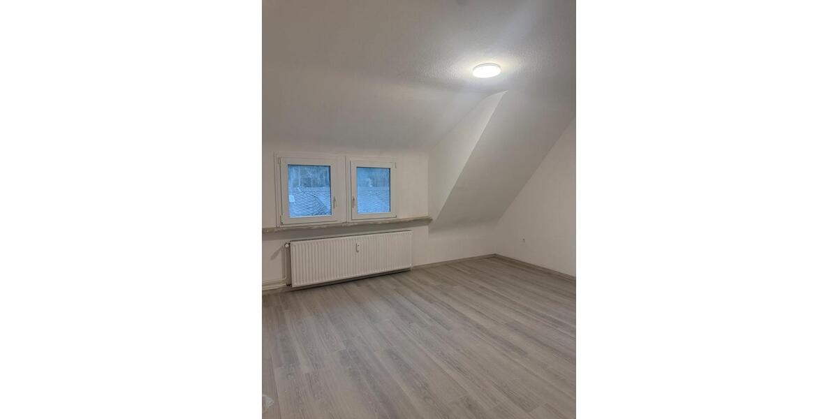 Dachgeschoßwohnung Idar-Oberstein Oberstein - 2 Zimmer, 60 m&sup2;, 500&euro; | Angebot:25857874