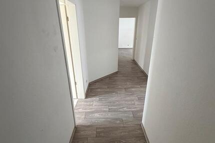 Wohnung Kassel Fasanenhof - 3 Zimmer, 79 m&sup2;, 950&euro; | Angebot:25943870