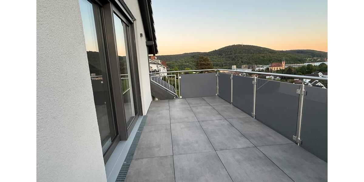 Dachgeschoßwohnung Breuberg - 4 Zimmer, 114 m&sup2;, 1.200&euro; | Angebot:26547089