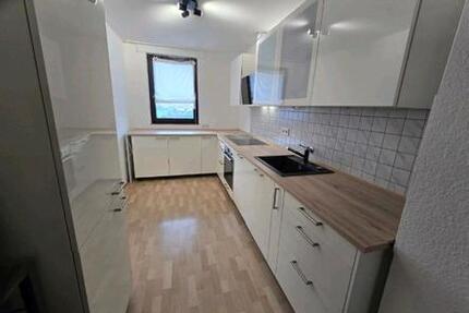 Wohnung Guxhagen - 3 Zimmer, 115 m&sup2;, 900&euro; | Angebot:24528406