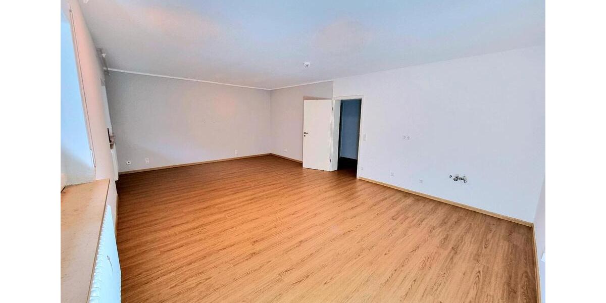 Etagenwohnung Kastellaun - 3 Zimmer, 90 m&sup2;, 750&euro; | Angebot:26039216