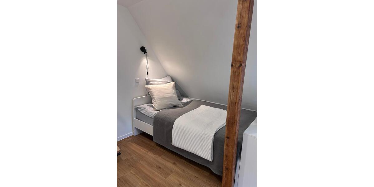 Wohnen auf Zeit Stuttgart Stuttgart-Nord - 2 Zimmer, 46 m&sup2;, 1.290&euro; | Angebot:25881401