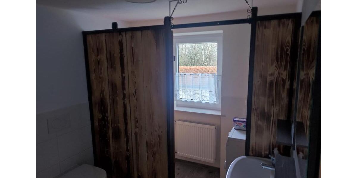 Wohnen auf Zeit Mamming - 3 Zimmer, 20 m&sup2;, 20&euro; | Angebot:24478992