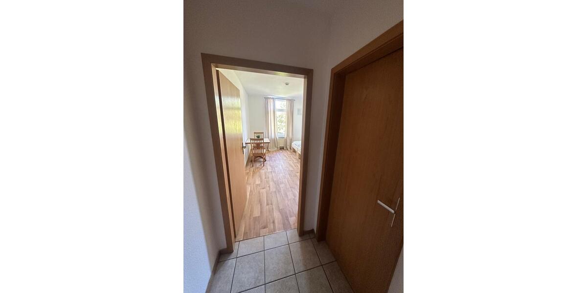 Wohnen auf Zeit Otter - 10 Zimmer, 22 m&sup2;, 22&euro; | Angebot:26214710