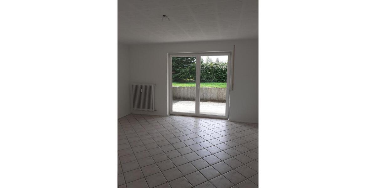 Helle 2,5 Zimmer Wohnung in zentrumsnaher Lage von Engen 2.5 zimmer