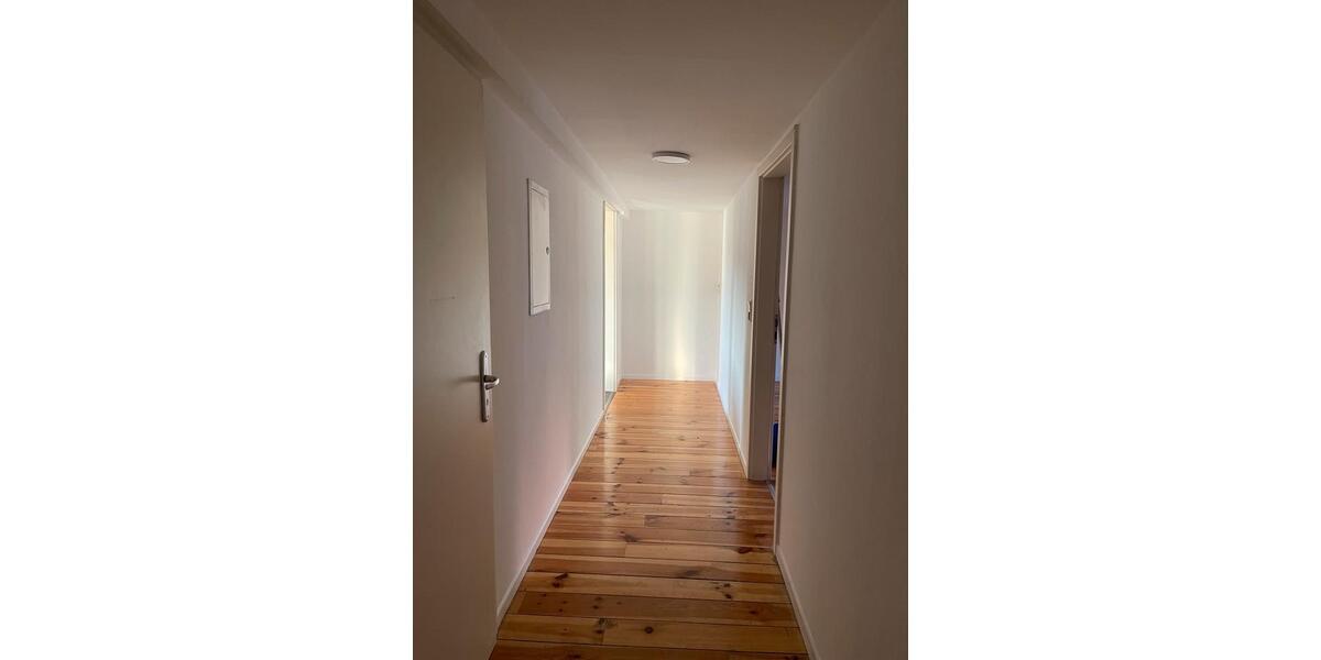 Etagenwohnung Ellrich - 2 Zimmer, 80 m&sup2;, 480&euro; | Angebot:26380522