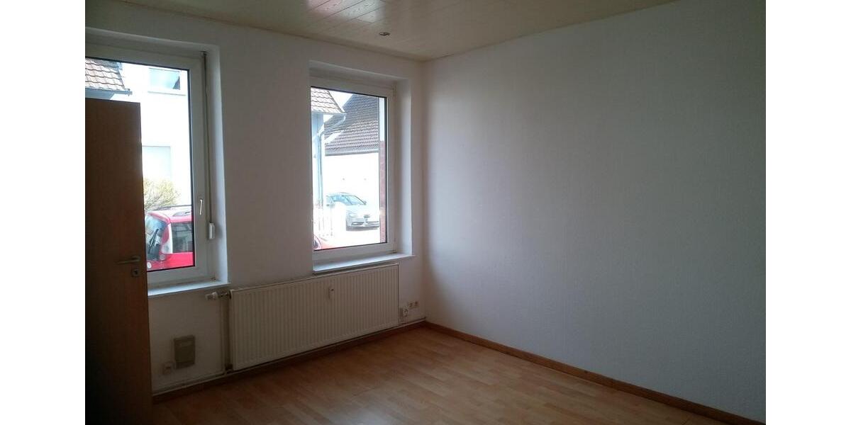 Erdgeschoßwohnung Lüchow (Wendland) - 1 Zimmer, 28 m&sup2;, 180&euro; | Angebot:25946912