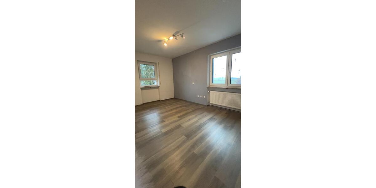 Erdgeschoßwohnung Ansbach - 4 Zimmer, 14 m&sup2;, 245&euro; | Angebot:24561697