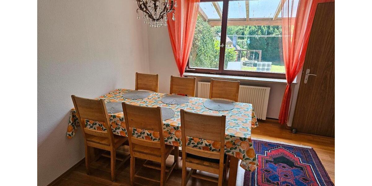 Wohnen auf Zeit Friedrichshafen Ailingen - 4 Zimmer, 90 m&sup2;, 590&euro; | Angebot:26602801