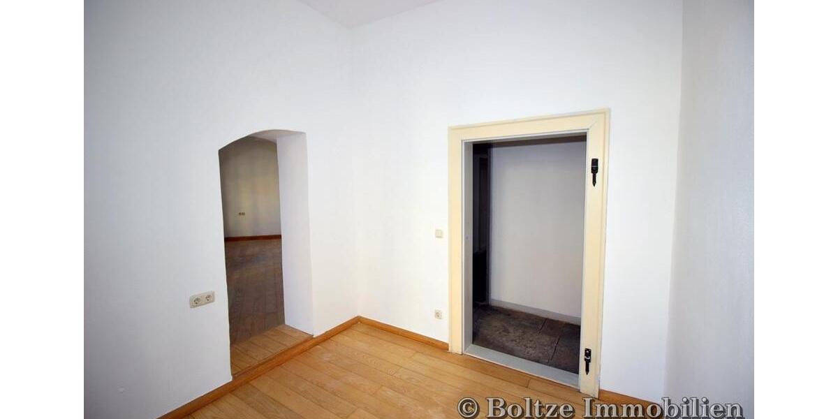 Gewerbeobjekt Naumburg (Saale) - 800&euro; | Angebot:21613002