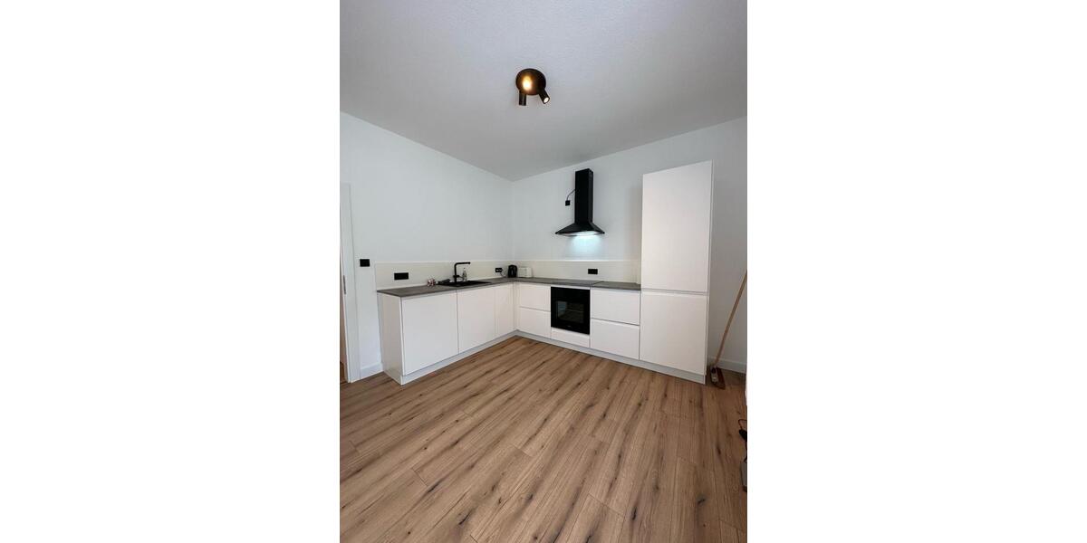 Wohnen auf Zeit Lippstadt - 1 Zimmer, 12 m&sup2;, 375&euro; | Angebot:26555321