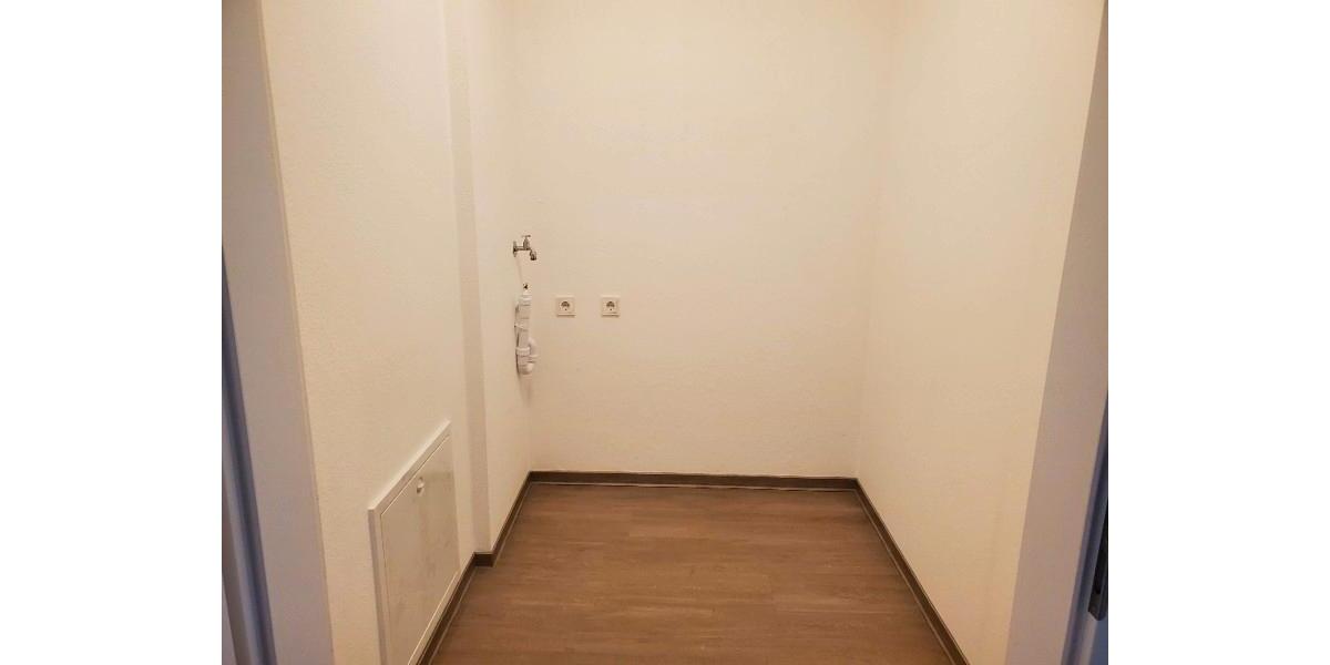 Etagenwohnung Essen Südviertel - 2 Zimmer, 75 m&sup2;, 1.166&euro; | Angebot:26451005