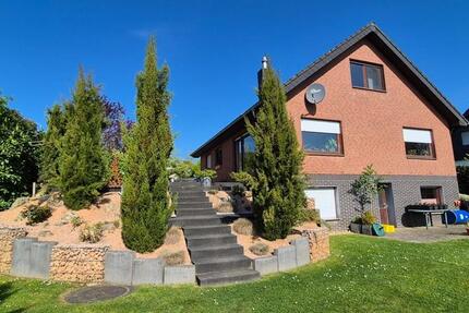 Nettes freistehendes Einfamilienhaus mit 7 Zimmer (rund 200 m2)