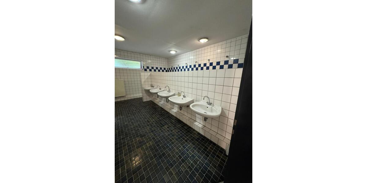 Wohnen auf Zeit Schafstedt - 8 Zimmer, 15 m&sup2;, 15&euro; | Angebot:24072069