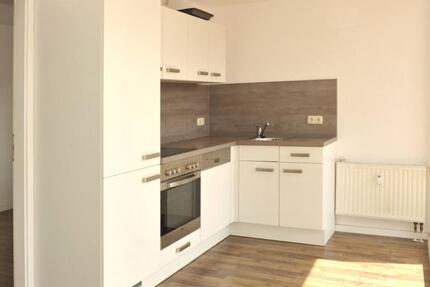 Wohnung Zwickau - 2 Zimmer, 60 m&sup2;, 510&euro; | Angebot:26071725