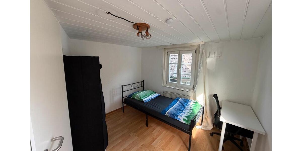 Wohnen auf Zeit Velbert Langenberg - 8 Zimmer, 150 m&sup2;, 500&euro; | Angebot:25550413