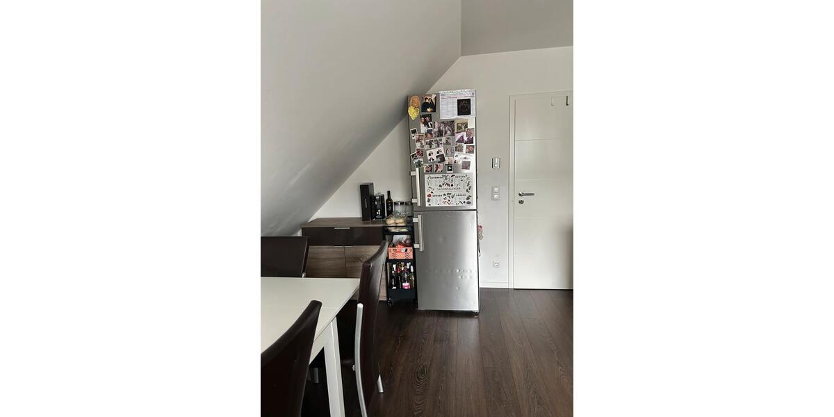 Etagenwohnung Adendorf - 3.5 Zimmer, 110 m&sup2;, 1.650&euro; | Angebot:25963602