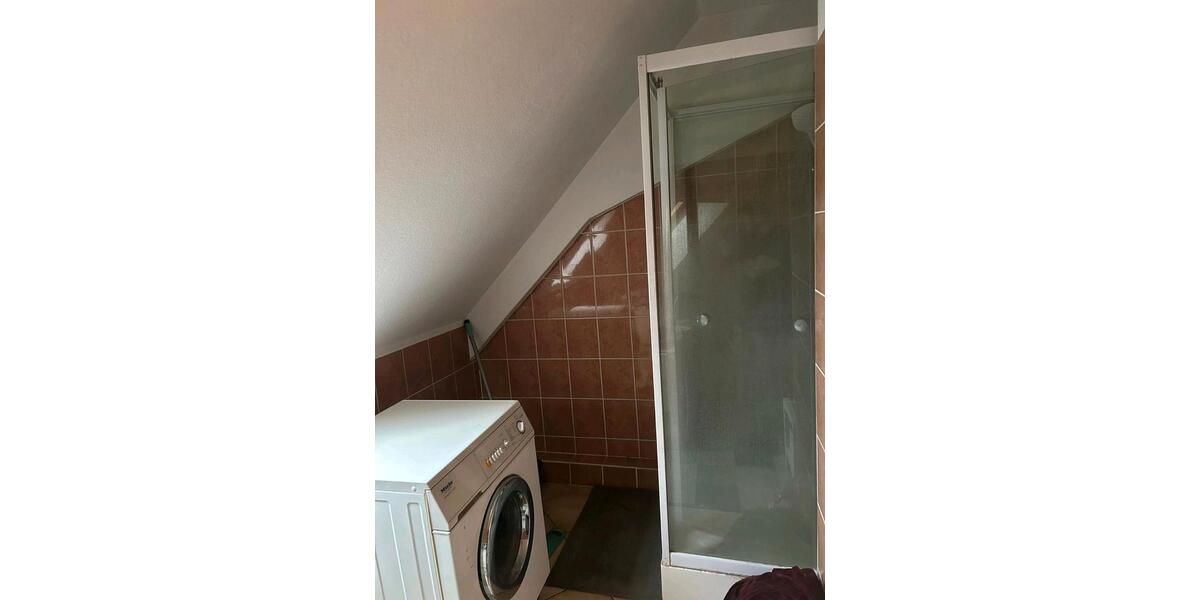 Etagenwohnung Kitzingen - 3 Zimmer, 80 m&sup2;, 790&euro; | Angebot:24976716