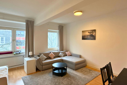 Wohnung Düsseldorf - 3 Zimmer, 77 m&sup2;, 1.616&euro; | Angebot:24685901